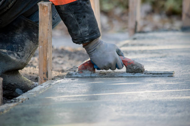 Best Local Concrete Companies  in Byrnes Mill, MO